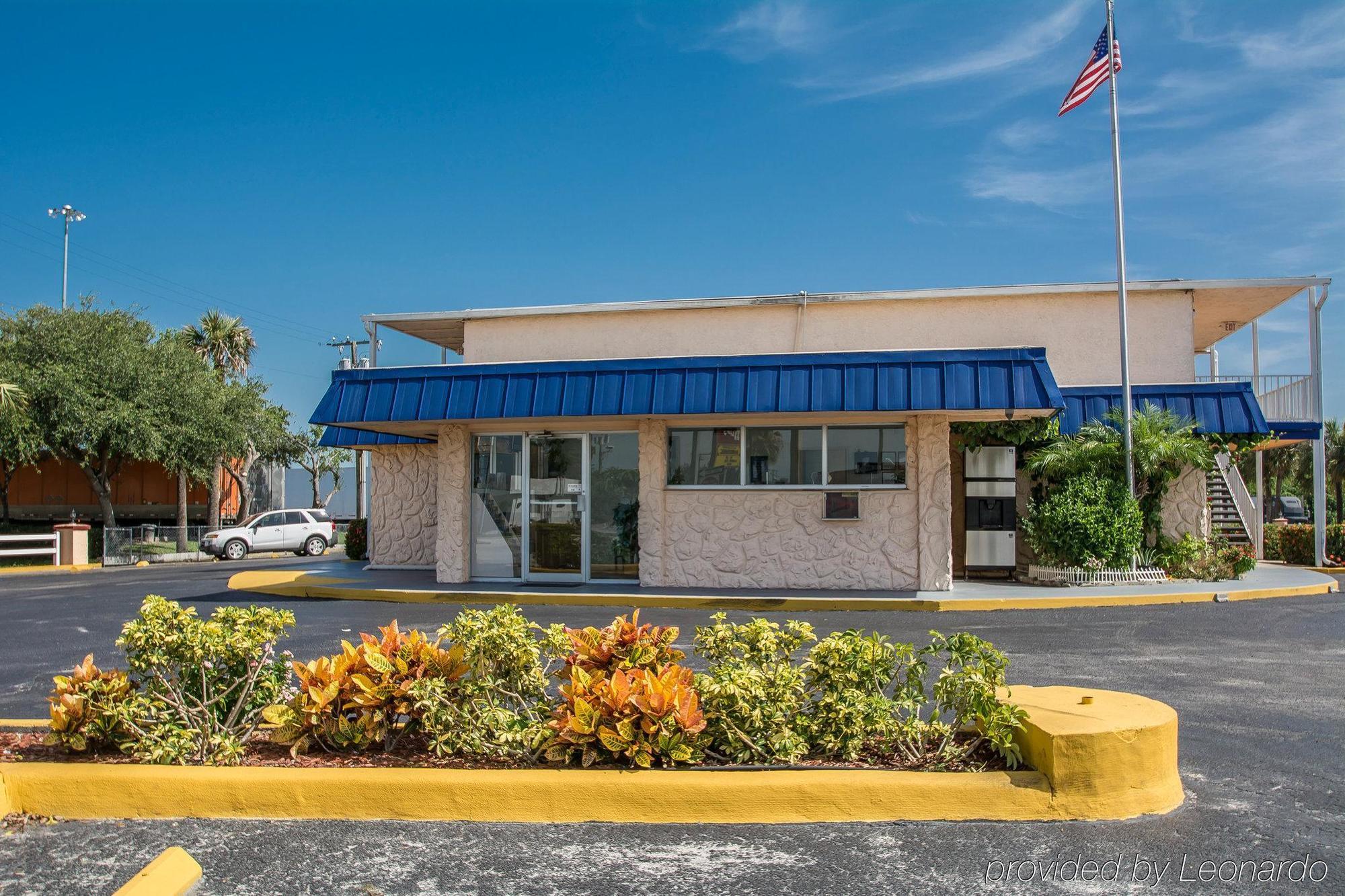 Rodeway Inn Fort Pierce I-95 Εξωτερικό φωτογραφία